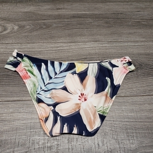 𝅺Kona sol‎ - Picture 2 of 5